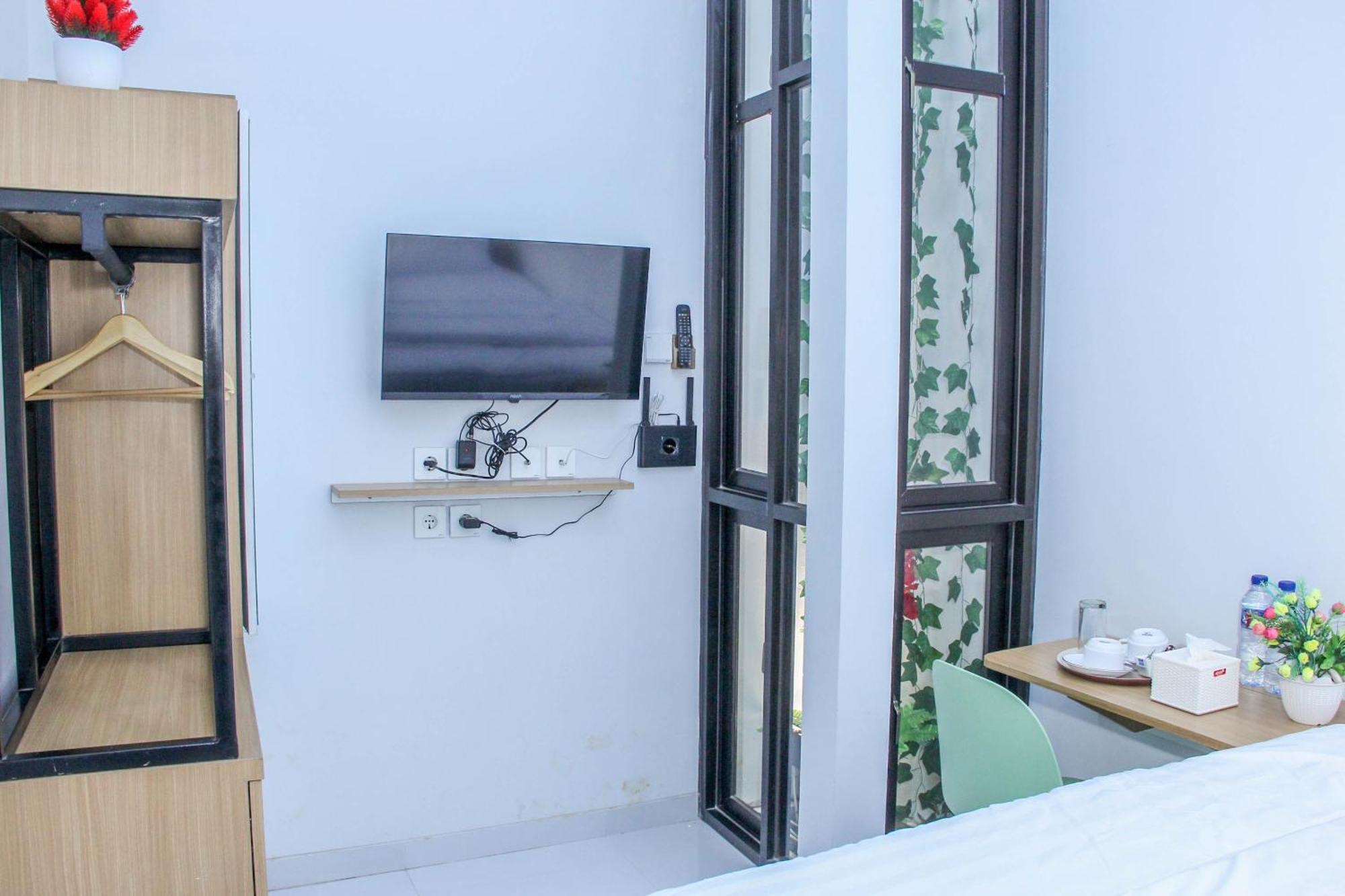 Laswi Syariah Guest House Bandung Exteriör bild