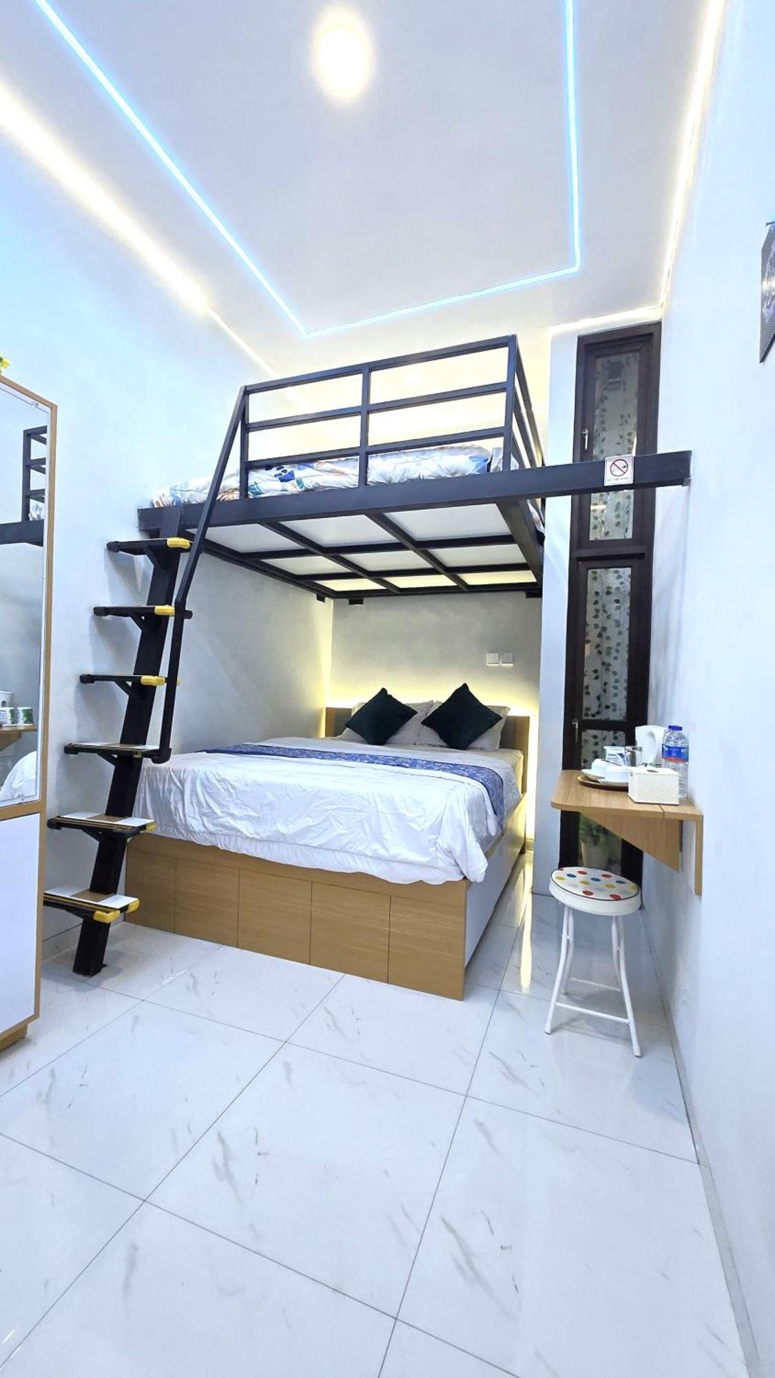 Laswi Syariah Guest House Bandung Exteriör bild
